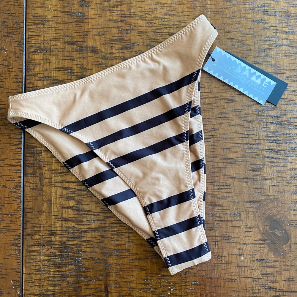 Same bikini bottoms